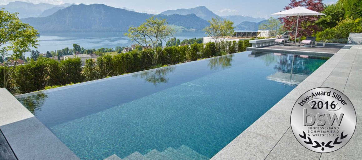 prämiert für schönstes Swimmingpol Schweiz